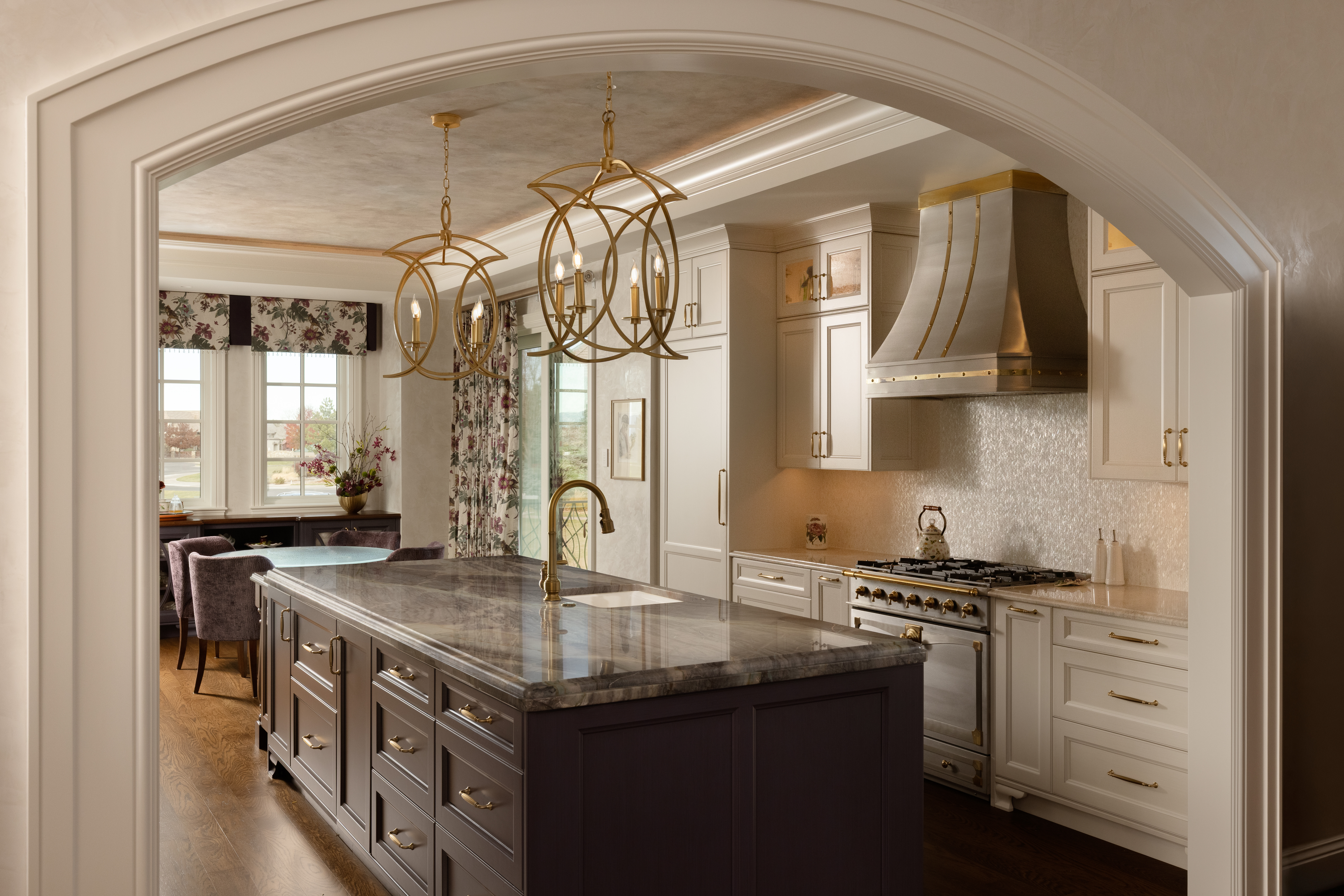 Kitchen with smart home automation
